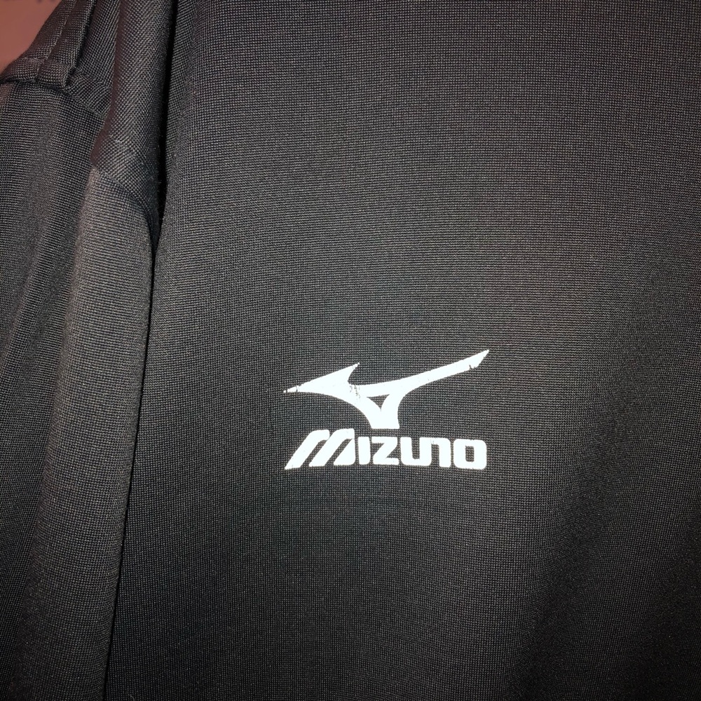 Mizuno Performance Hoodie - Picture 2 of 3